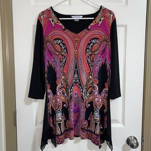 Super cute tunic by Nygard size Medium